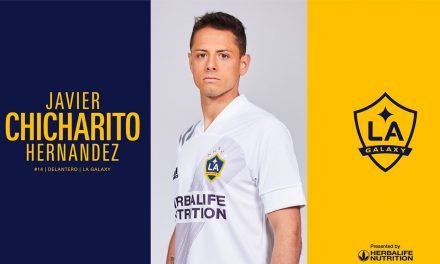 Javier “Chicharito” Hernández es presentado con LA Galaxy
