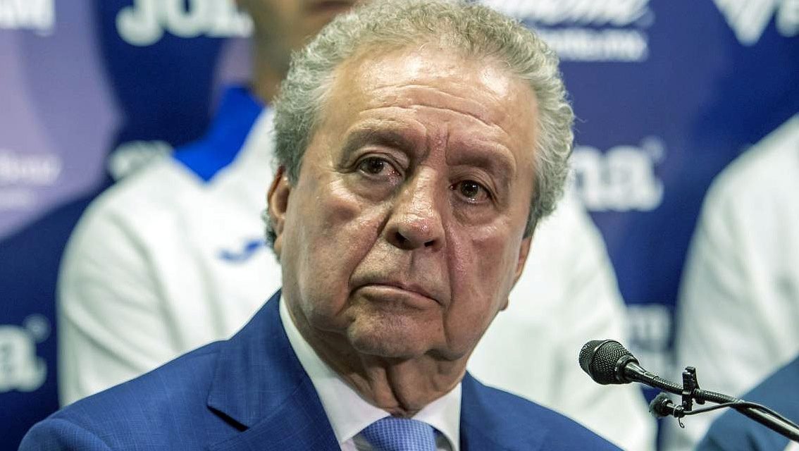 Víctor Garcés queda fuera de Cruz Azul