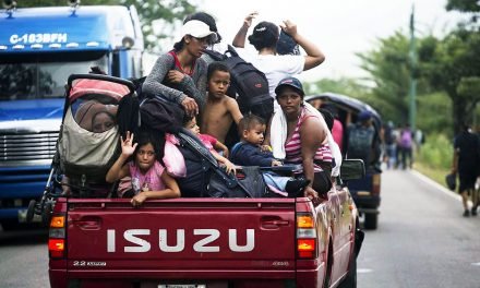 Migrantes son engañados; cinco mil solicitaron regreso asistido
