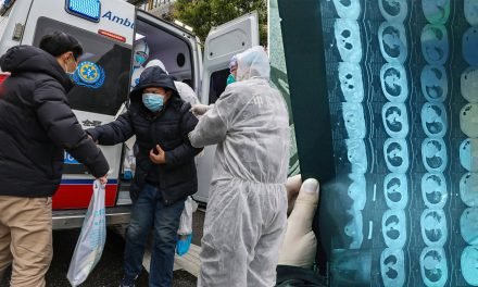 Balance de muertos por coronavirus en China sube a dos mil