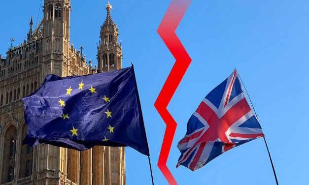 El Parlamento británico aprueba el acuerdo del Brexit