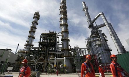 El precio del petróleo mexicano alcanza el segundo lugar más bajo en su historia