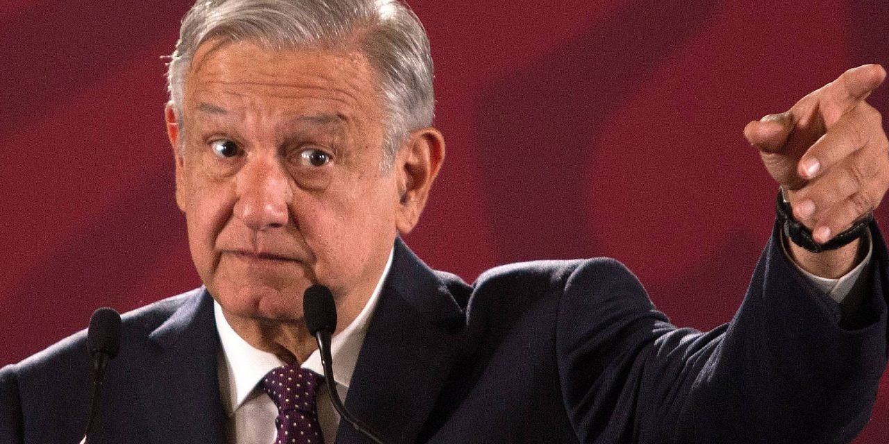 López Obrador apoya iniciativa de Monreal para extinguir IFT, Cofece y CRE