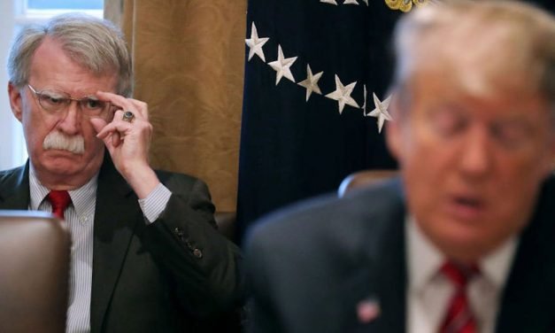 “¡Ahora habrá bombas lanzadas contra Bolton!”: Trump