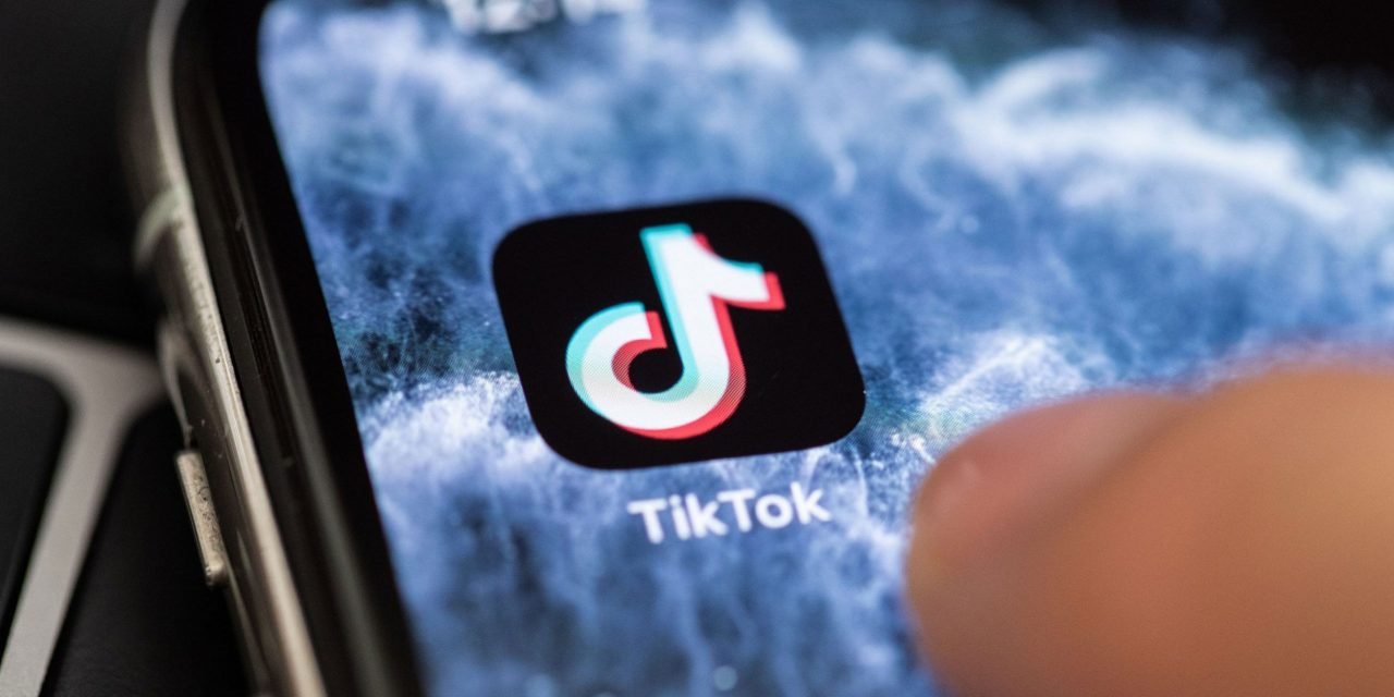 Justicia de EU decidirá el domingo si permite a Trump prohibir TikTok