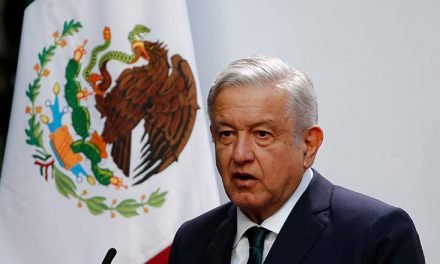 López Obrador pide a los habitantes de Ciudad de México que no salgan a la calle ni celebren reuniones