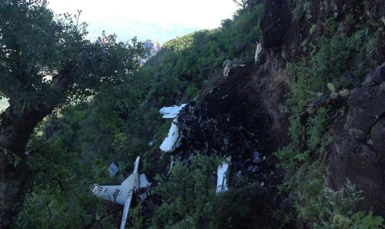 Accidente aéreo en región costera de Ecuador deja seis muertos