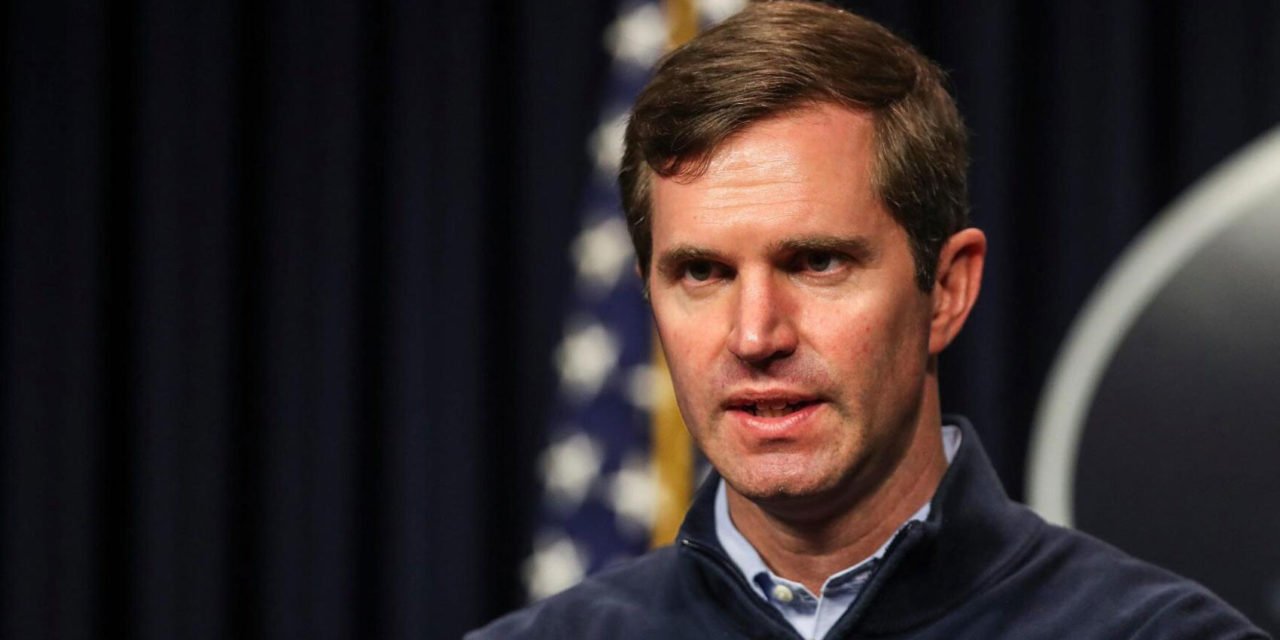 El gobernador Beshear cambia las pautas de la máscara KY después de las actualizaciones de los CDC