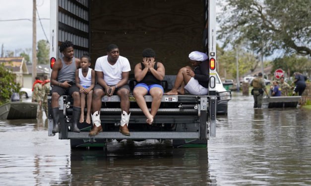 Una comunidad de Luisiana inundada tras el paso del huracán Ida