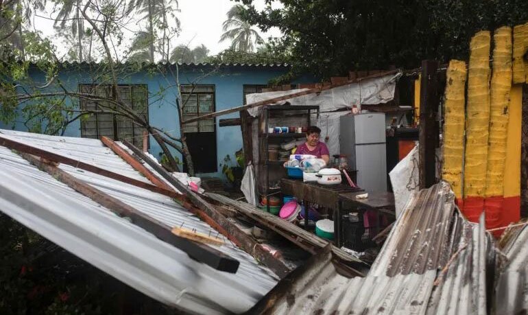 Huracán ”Grace” deja una niña muerta en Veracruz