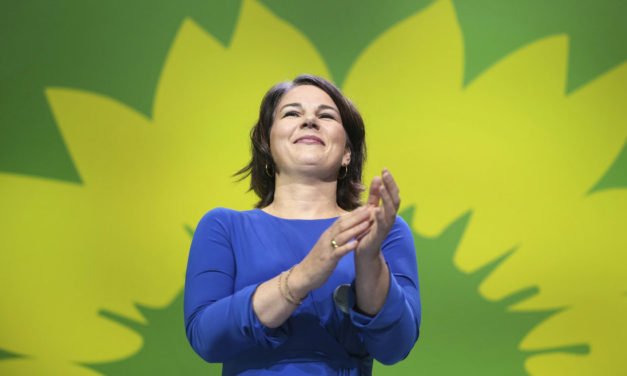 Socialdemócratas superan al bloque de Merkel en elecciones de Alemania
