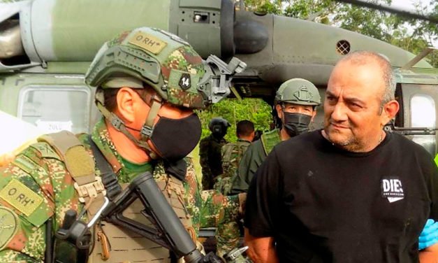 El Ministerio de Defensa de Colombia anuncia que ‘Otoniel’ será extraditado a EE.UU. y ofrece detalles sobre la captura del líder del Clan del Golfo