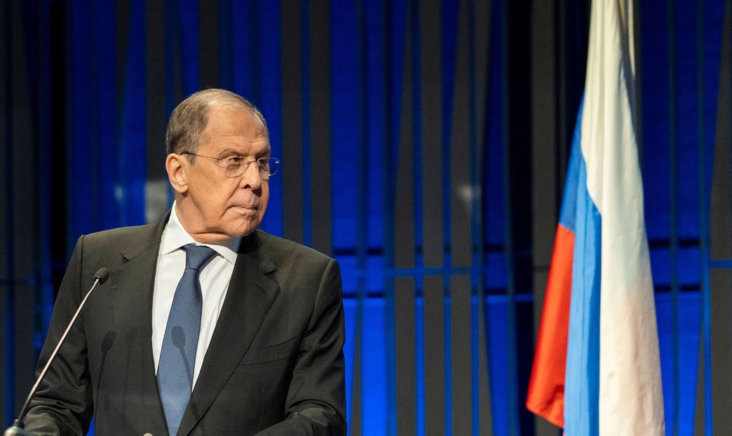 Lavrov señala que la OTAN es responsable de sus actuales relaciones con Rusia y debe tomar los primeros pasos para mejorarlas