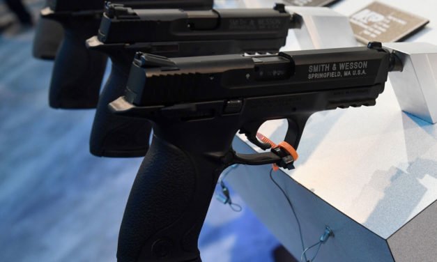 El fabricante de armas Smith & Wesson traslada su sede a Tennessee, con una inversión de 125 millones de dólares