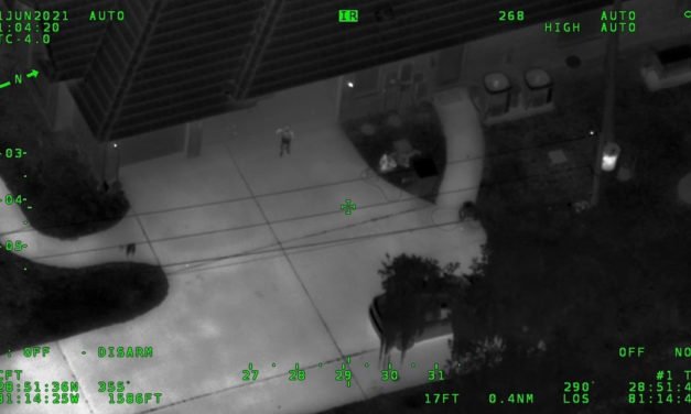 La huérfana de 14 años que abrió fuego con una escopeta y un AK-47 contra la Policía en Florida será juzgada como adulta
