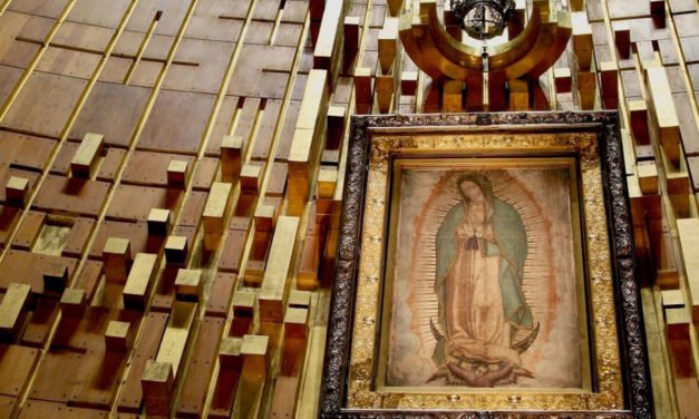 Virgen de Guadalupe: Celebran misa por los 490 años de la aparición