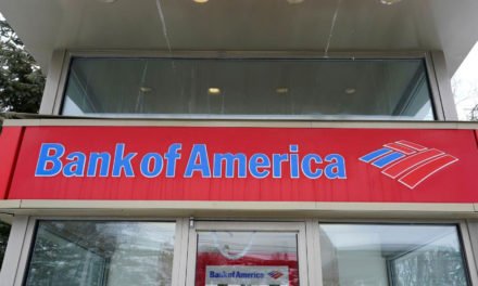 Bank of America reduce drásticamente las tarifas por sobregiros de cuentas