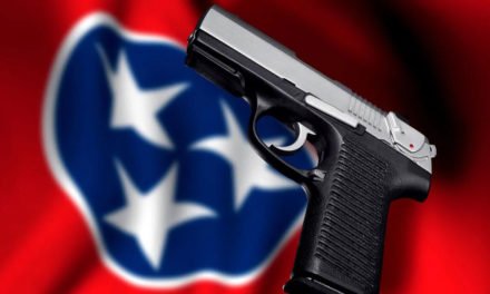 Proyecto de ley de Tennessee reduciría la edad para portar armas de fuego de 21 a 18 años