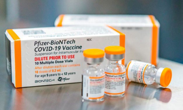 Los CDC acortan el período de refuerzo de Pfizer a 5 meses después de la vacuna