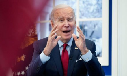 La desaprobación de Biden alcanza un nuevo récord, los votantes están preocupados por la economía, según la encuesta