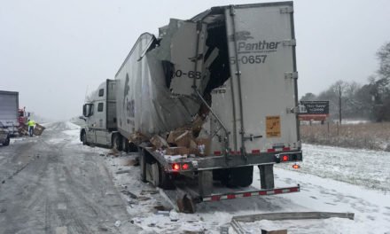 Accidente de remolque cierra la I-40 en el condado de Madison