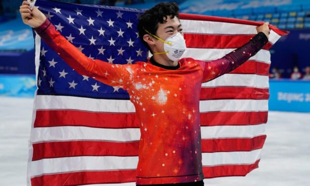 Una demostración de patinaje casi perfecto de Nathan Chen y gana el anhelado oro olímpico