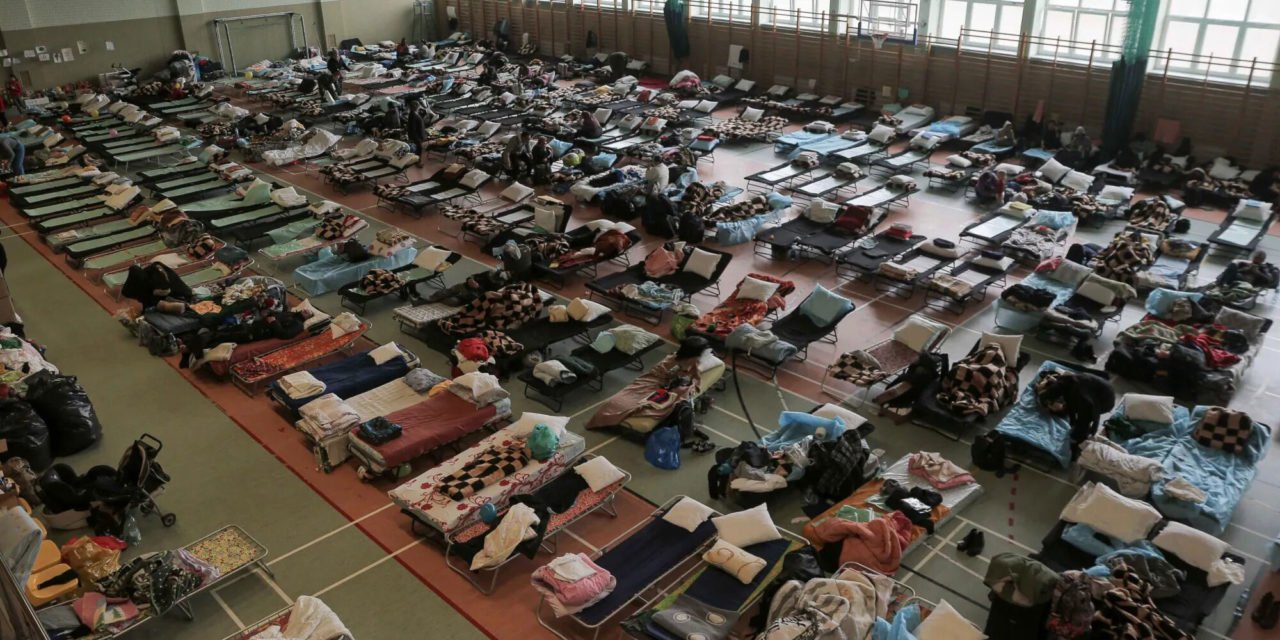 Airbnb ofrece alojamiento gratuito para 100.000 refugiados ucranianos