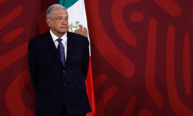 AMLO busca reducir legisladores plurinominales con su reforma electoral