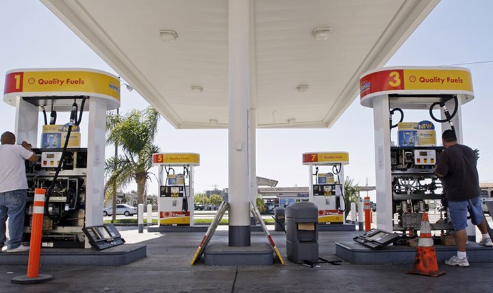 ¿Se aprobará realmente en el Congreso una exención de impuestos o un programa de reembolso de impuestos a la gasolina?