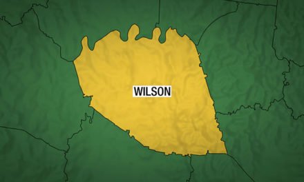 1 muerto en accidente de tres vehículos en la autopista 109 en Wilson Co.