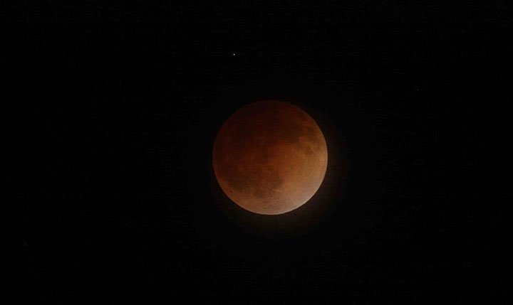 Un eclipse lunar total hará que la luna se vuelva roja el 15 de mayo