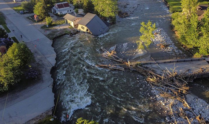 Fuera de Yellowstone, pueblos inundados luchan por recuperarse