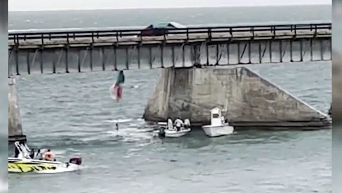 Mujer muerta, 2 niños heridos en accidente de parasailing en Florida