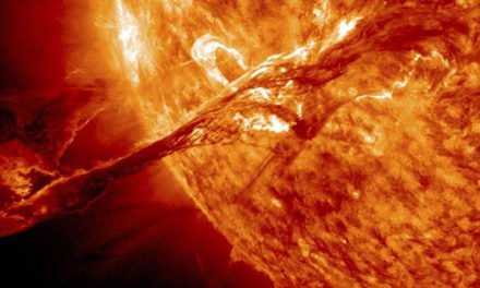 Una eyección de masa coronal ‘caníbal’ tocará la Tierra mañana