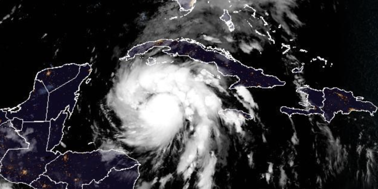 Ian se intensifica hasta convertirse en huracán, alerta emitida para Florida