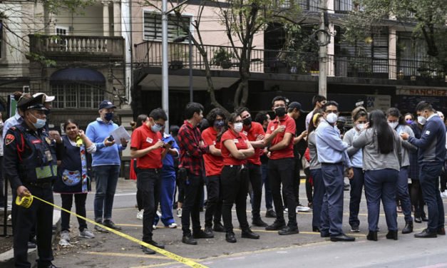 México sacudido por potente terremoto