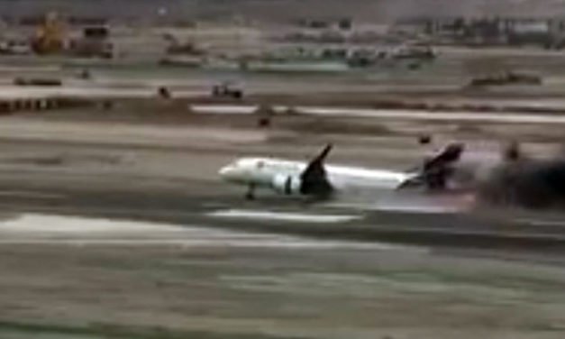 Se incendia un avión de Latam al momento del despegue en el aeropuerto de Lima