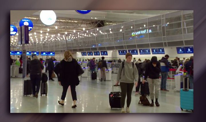 Los pasajeros del Día de Acción de Gracias llegan a BNA cuando comienza la ajetreada semana de vacaciones