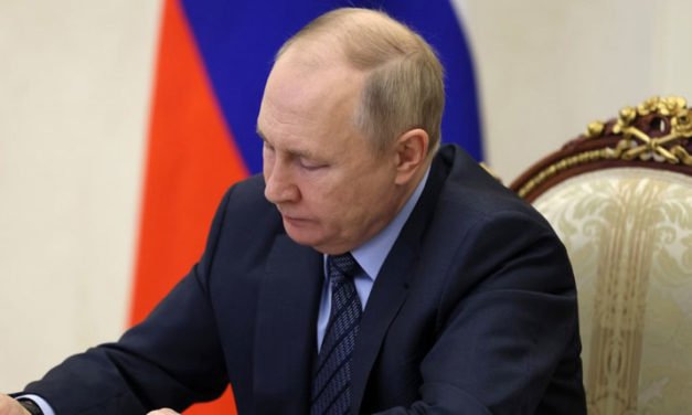 Putin permite a los países no amistosos pagar sus deudas de gas natural en divisas extranjeras