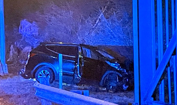 Una persona es hospitalizada después de un tiroteo, grave accidente en la I-40 en Nashville