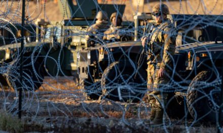 López Obrador confirma que aduanas fronterizas serán controladas por el Ejército