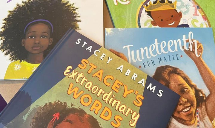El Black Book Project tiene como objetivo entregar cientos de libros a los niños en el evento Juneteenth