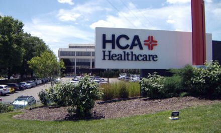 Los pacientes están tomando acciones legales contra HCA Healthcare después de que la compañía sufriera un gran hackeo