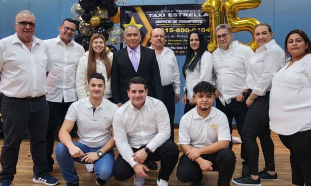 Celebración del decimoquinto aniversario de New Star Travel 