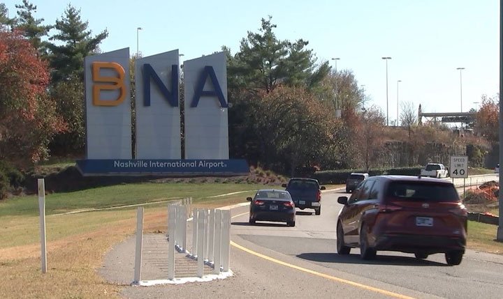 BNA introduce estacionamiento gratuito de corta duración para aliviar la congestión del tráfico