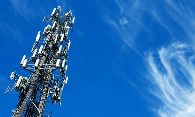 Los clientes de AT&T informan de una caída masiva que interrumpe el servicio telefónico en todo Estados Unidos