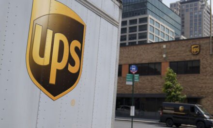 UPS reemplaza a FedEx como principal proveedor de carga aérea del Servicio Postal de EE. UU.