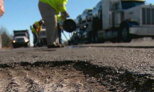 TDOT intensifica sus esfuerzos para repavimentar carreteras y advierte a los conductores sobre retrasos en el tráfico