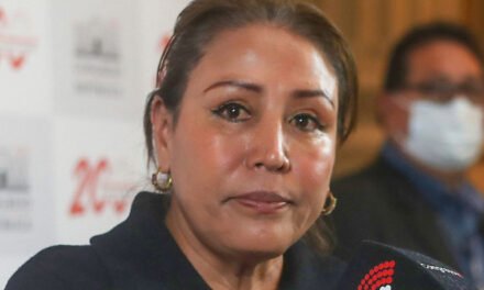 Fiscalía de Perú investiga a la congresista Medina por presunto cobro de coimas