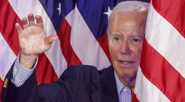 La Casa Blanca responde si Biden padece párkinson